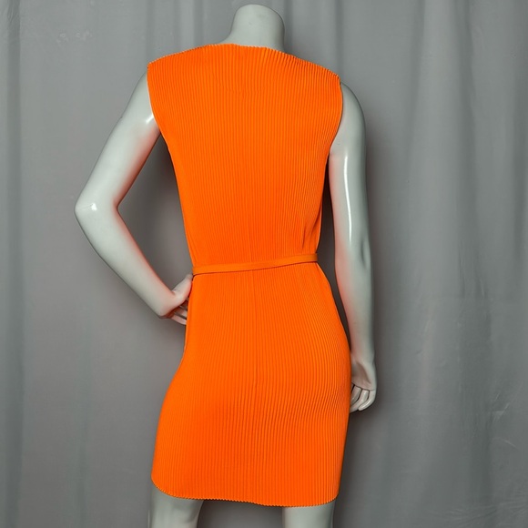 Stella McCartney Ribbed Sheath Dress with Belt Sz 38 - Picture 3 of 8